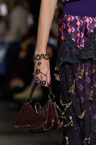 Look 79